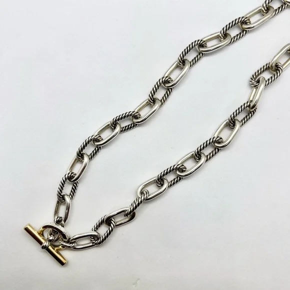 David Yurman Madison Toggle Chain Necklace with 18K Yellow Gold - Picture 6 of 13